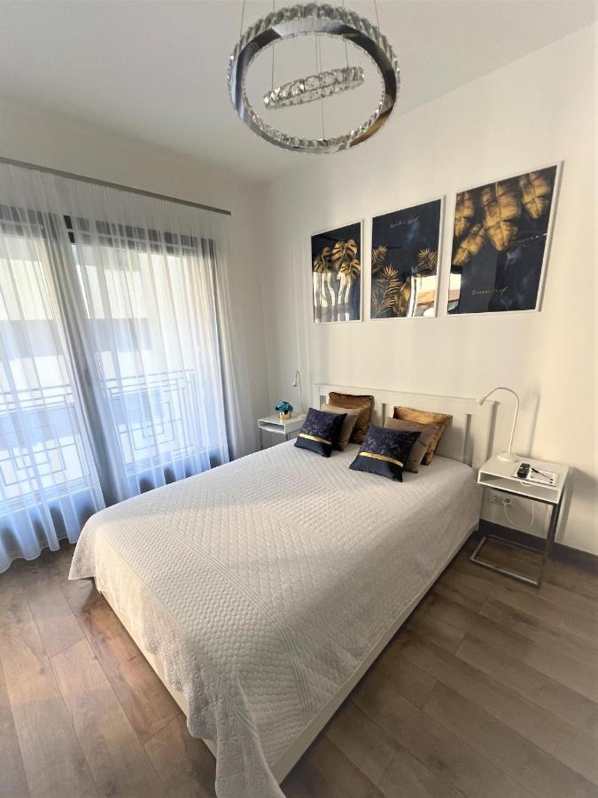 Luxe Central Studio With Pool, Parking & Ac Budapešť Exteriér fotografie