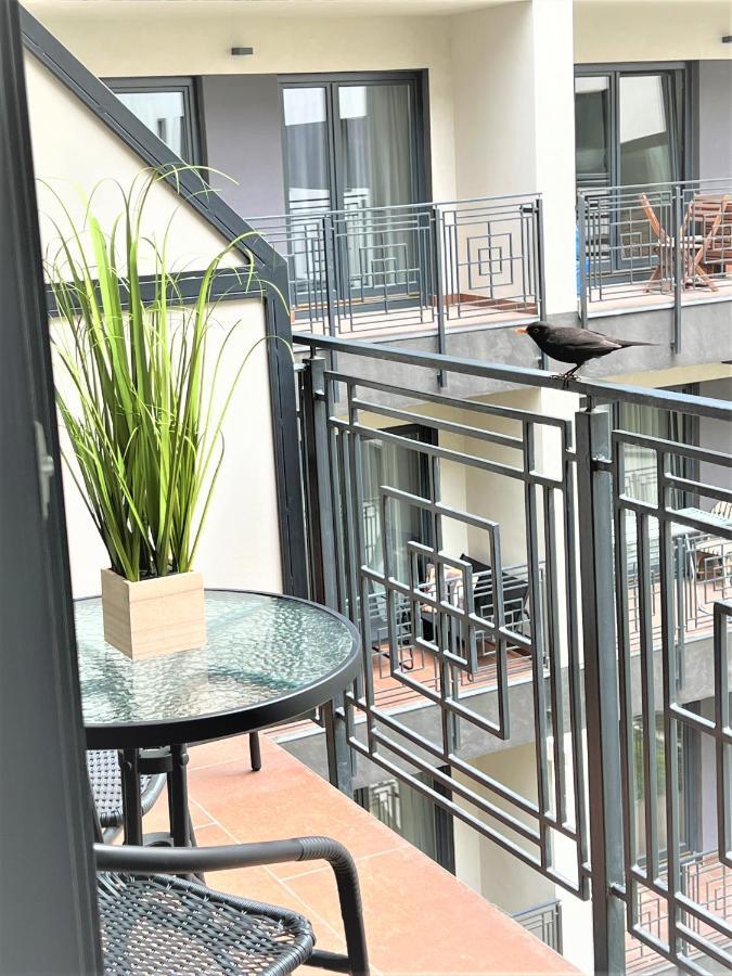 Luxe Central Studio With Pool, Parking & Ac Budapešť Exteriér fotografie