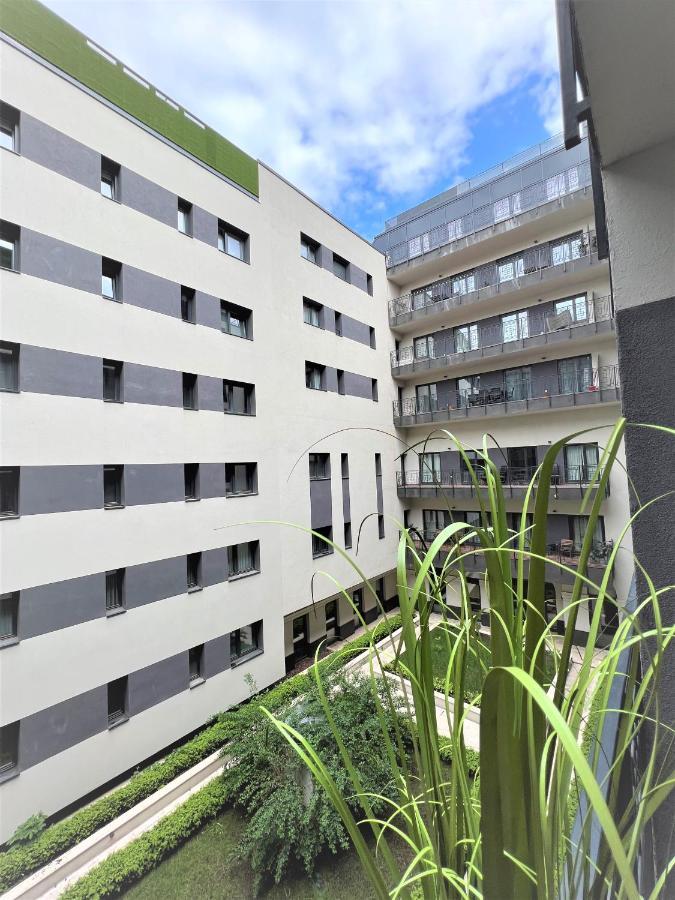 Luxe Central Studio With Pool, Parking & Ac Budapešť Exteriér fotografie