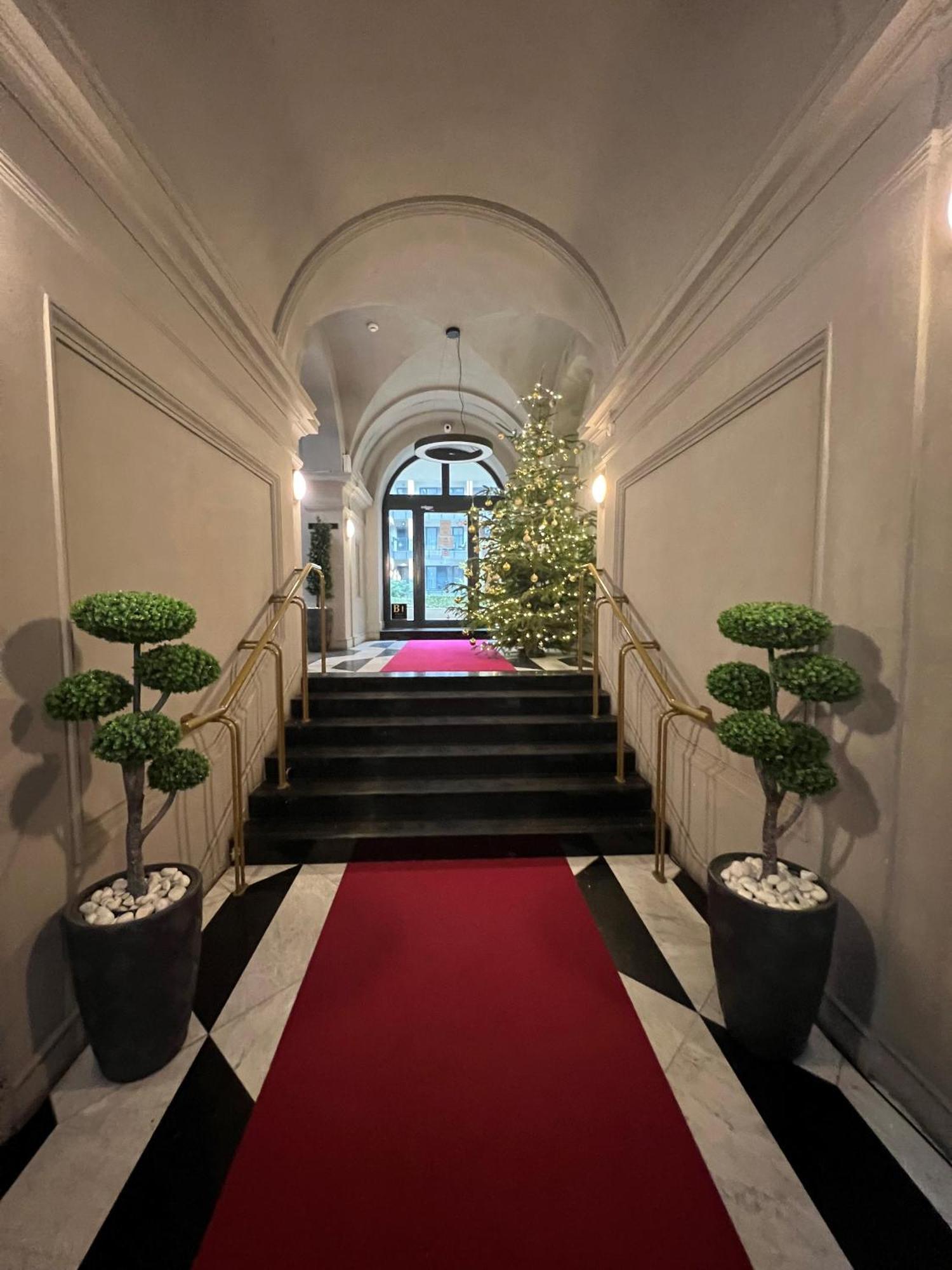 Luxe Central Studio With Pool, Parking & Ac Budapešť Exteriér fotografie
