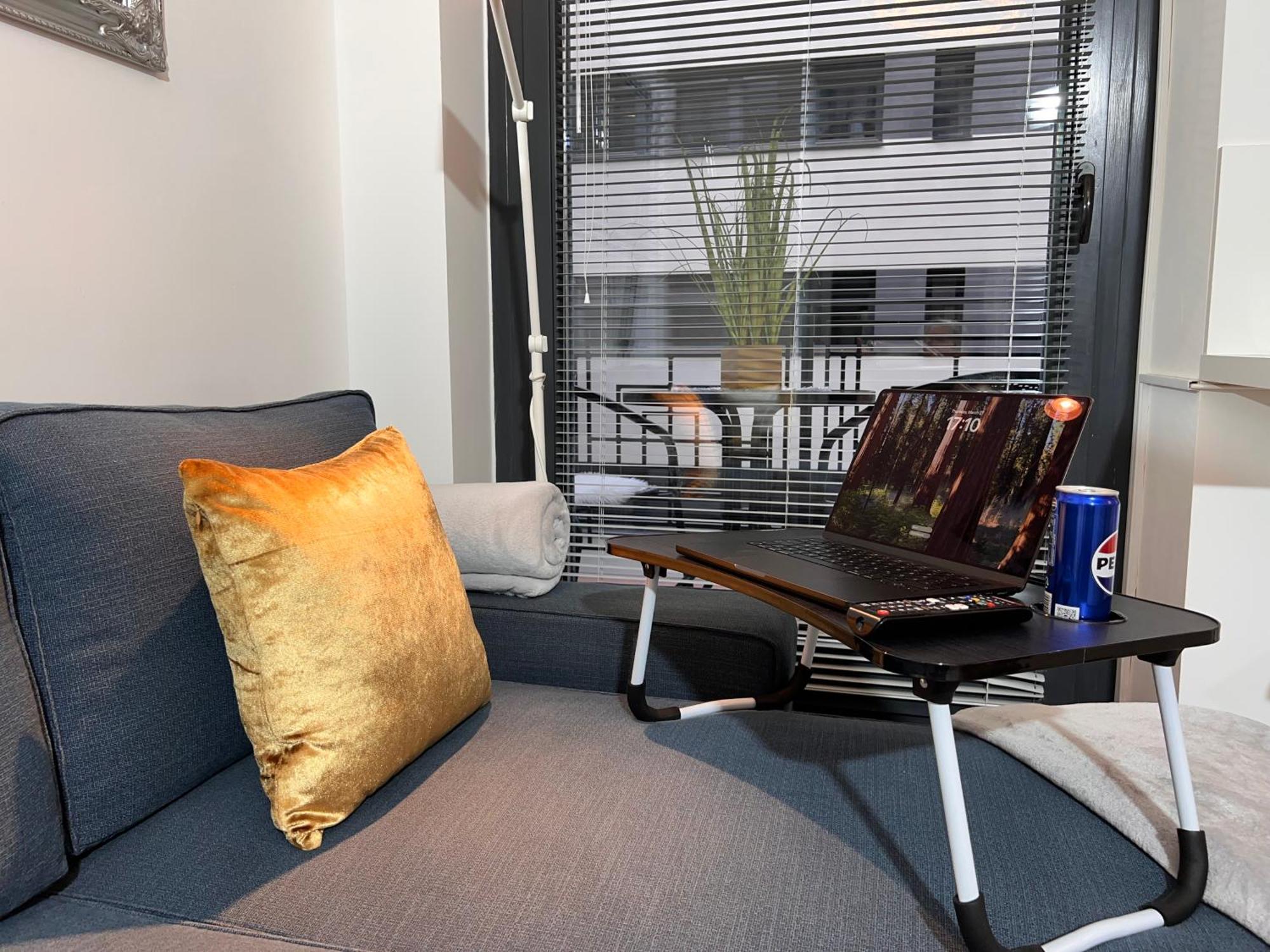 Luxe Central Studio With Pool, Parking & Ac Budapešť Exteriér fotografie
