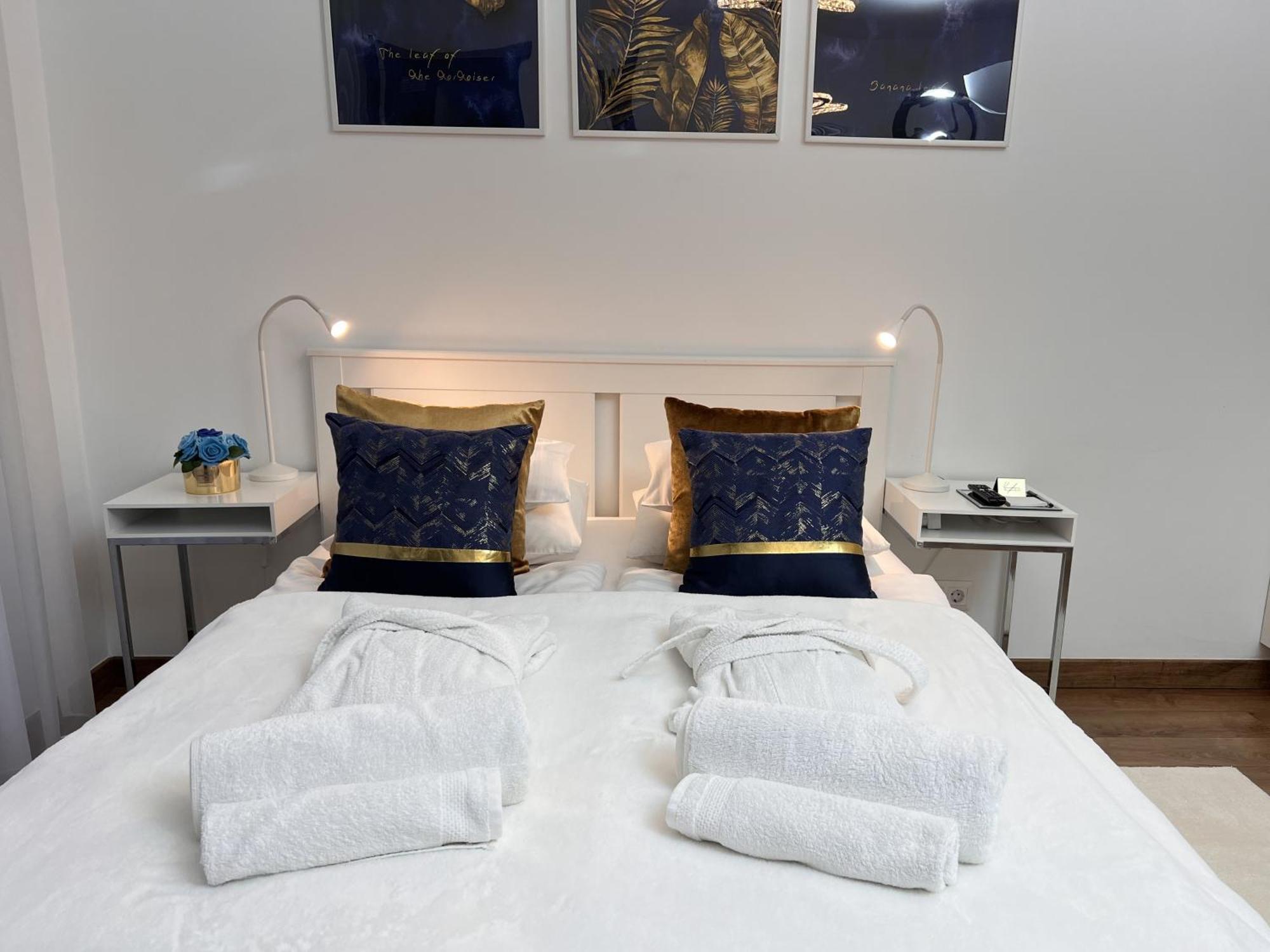 Luxe Central Studio With Pool, Parking & Ac Budapešť Exteriér fotografie