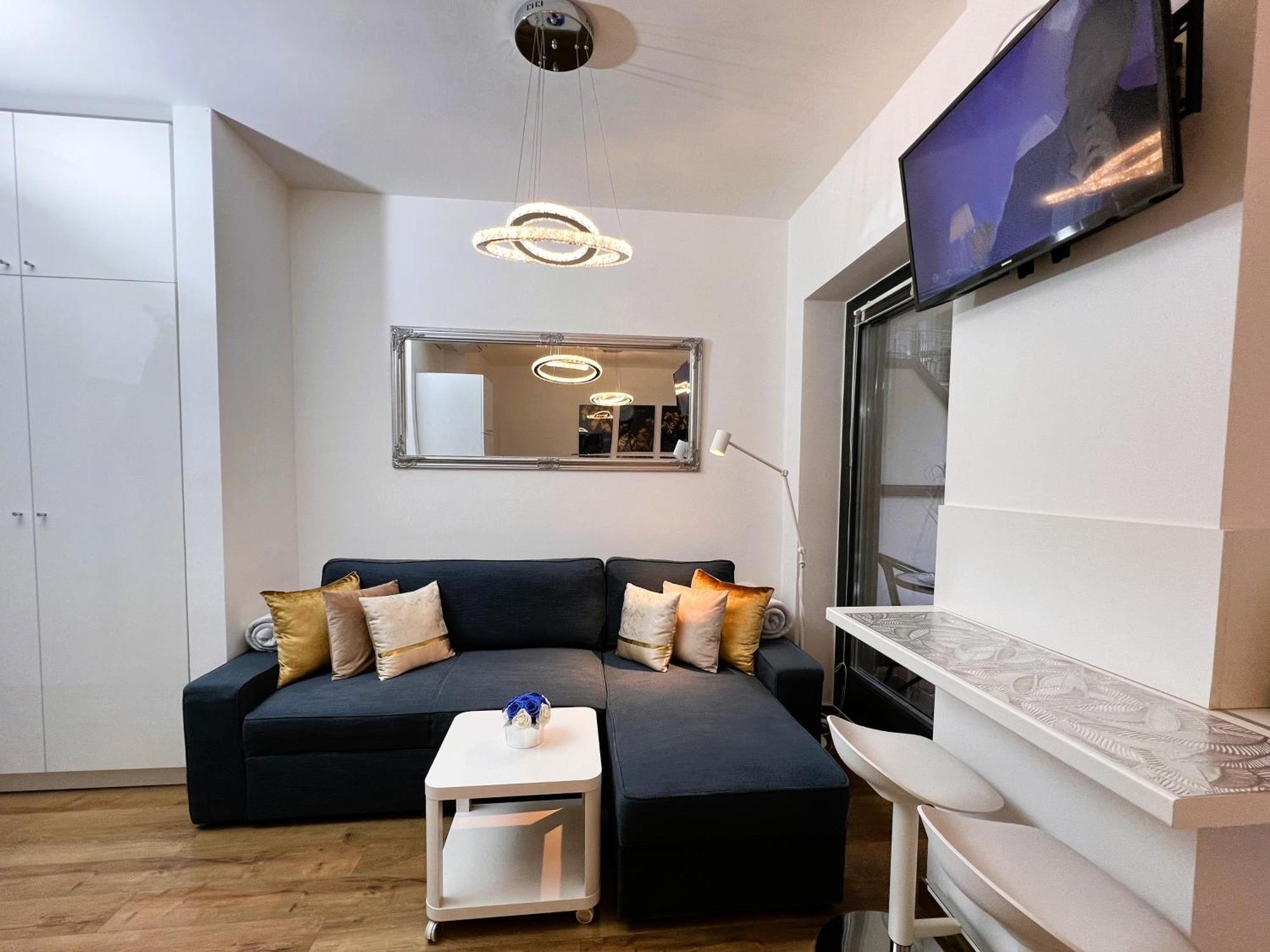 Luxe Central Studio With Pool, Parking & Ac Budapešť Exteriér fotografie