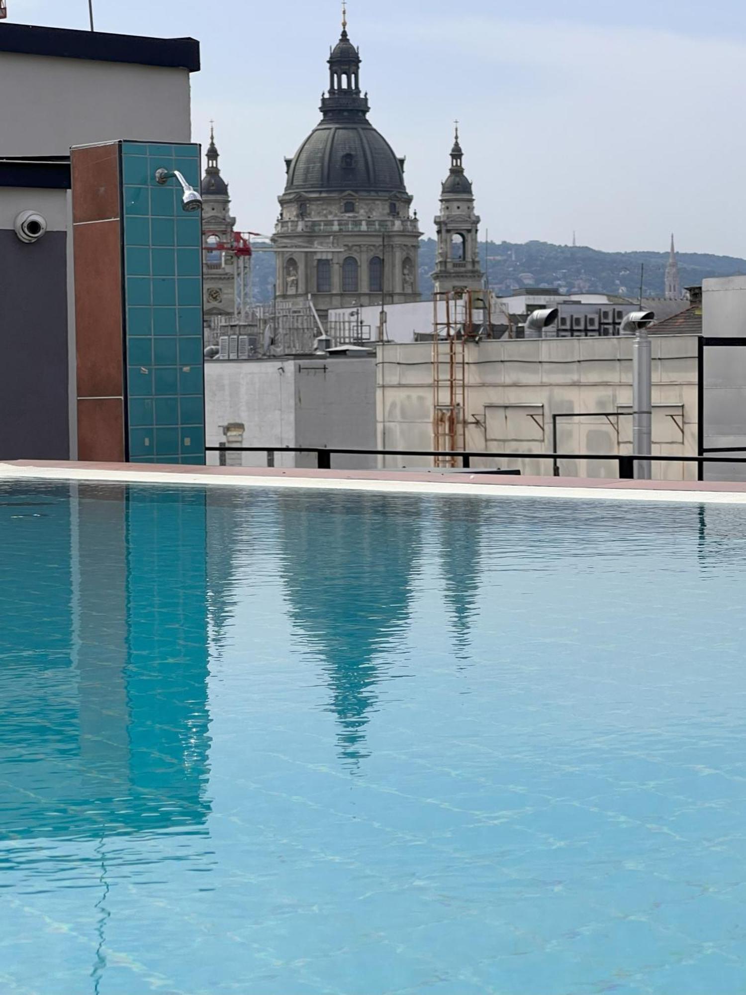 Luxe Central Studio With Pool, Parking & Ac Budapešť Exteriér fotografie